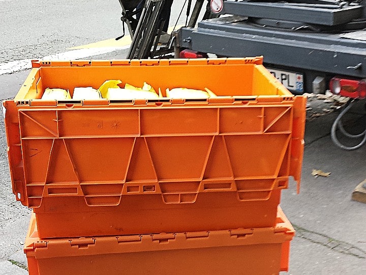 A recyclable plastic box used by Move Office